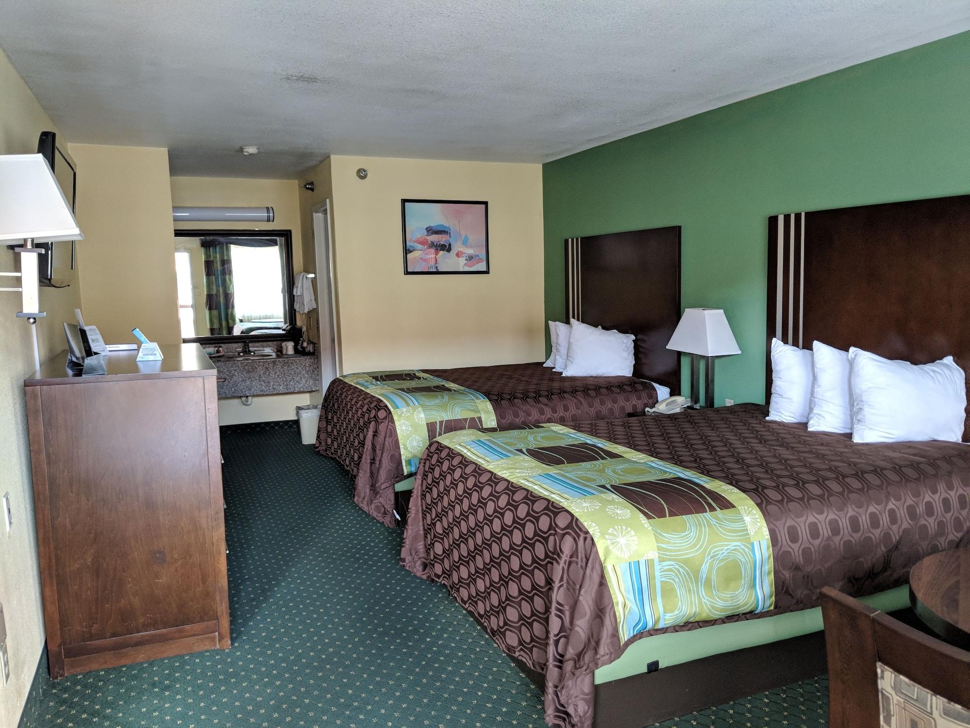Ramada By Wyndham San Antonio Near Seaworld - Lackland Afb Exterior foto