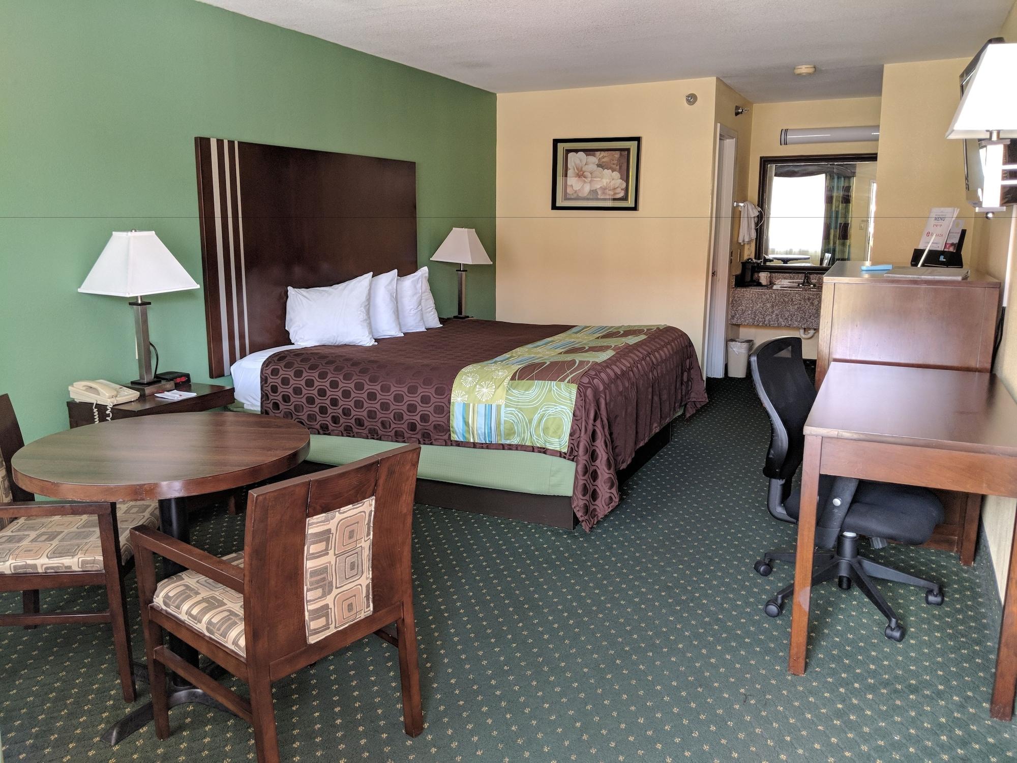 Ramada By Wyndham San Antonio Near Seaworld - Lackland Afb Exterior foto