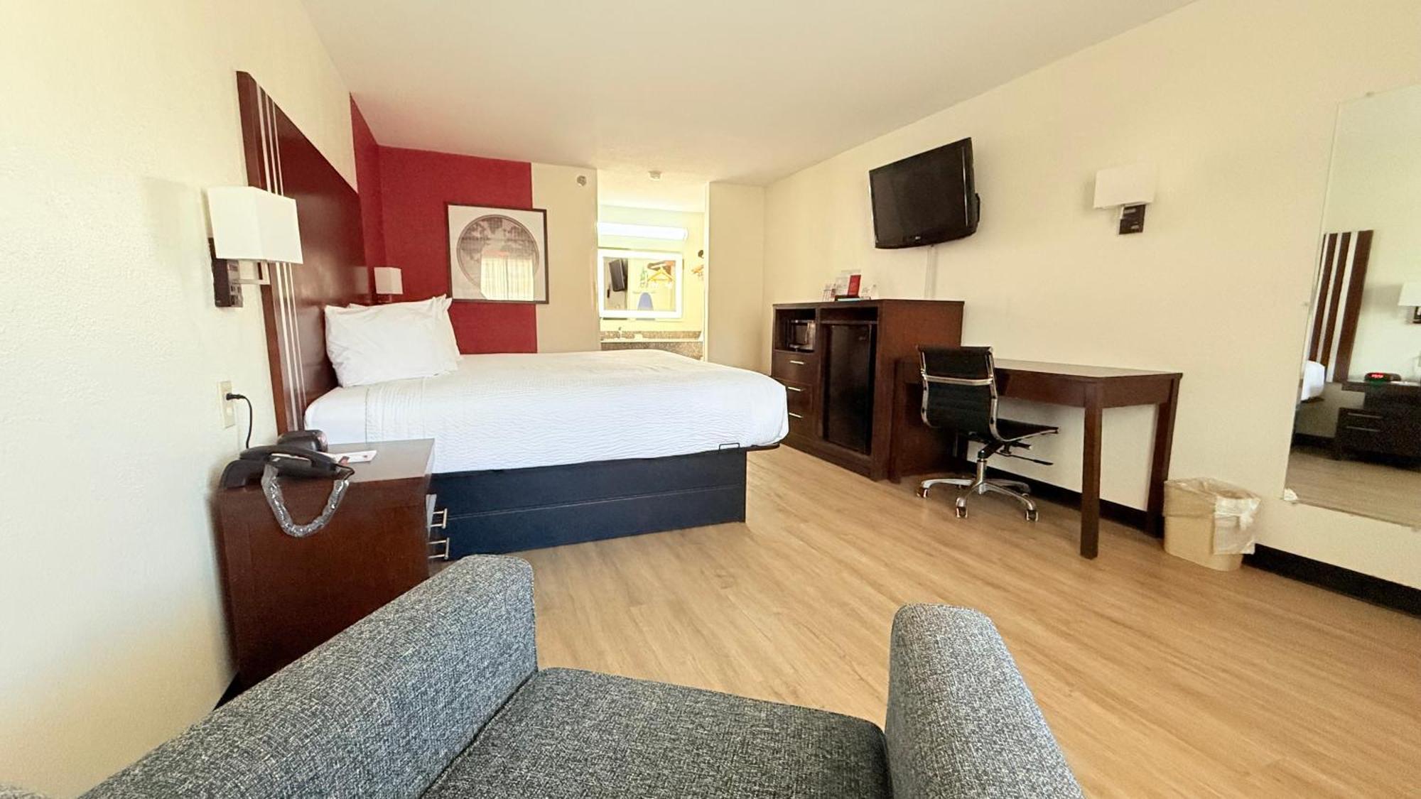 Ramada By Wyndham San Antonio Near Seaworld - Lackland Afb Exterior foto