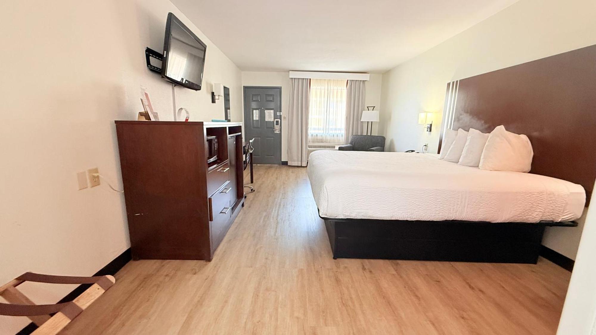 Ramada By Wyndham San Antonio Near Seaworld - Lackland Afb Exterior foto
